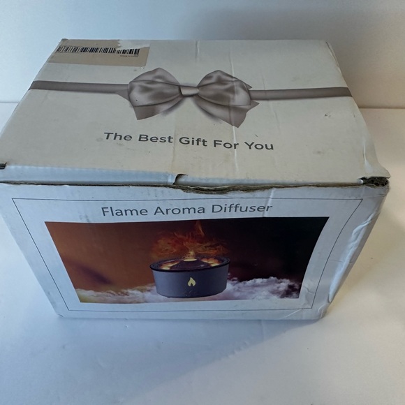 LED Flame Aroma Diffuser - Picture 11 of 13
